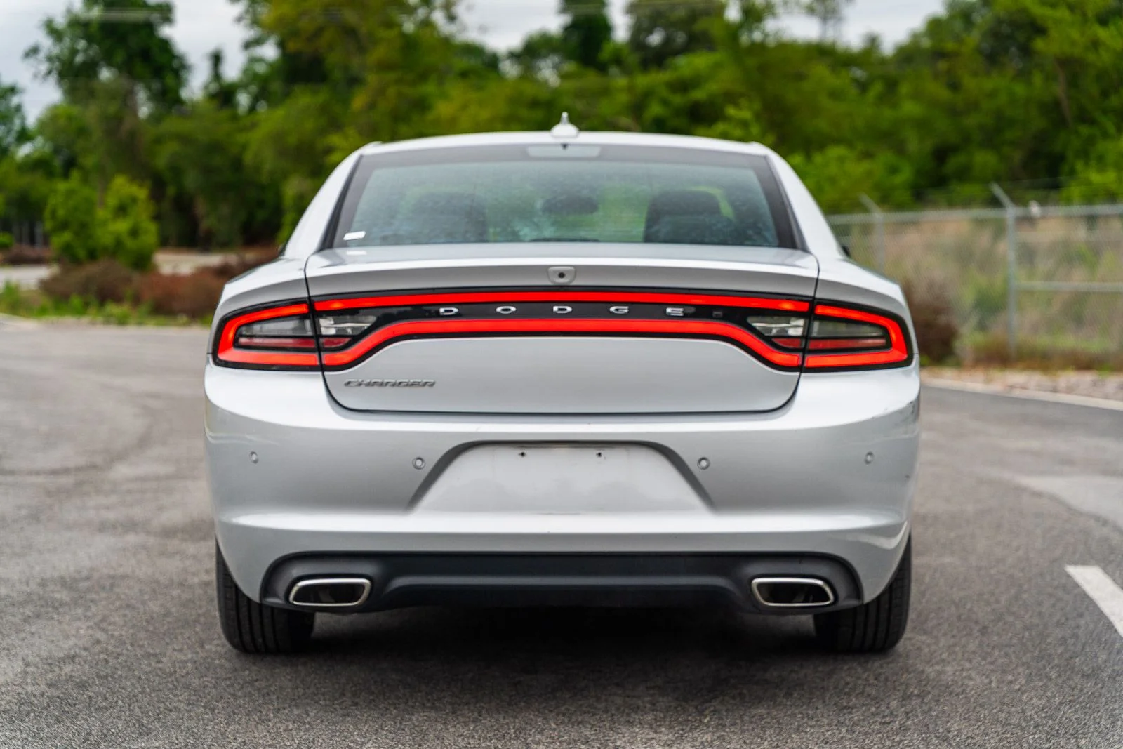 Used 2023 Silver Dodge SXT image 5