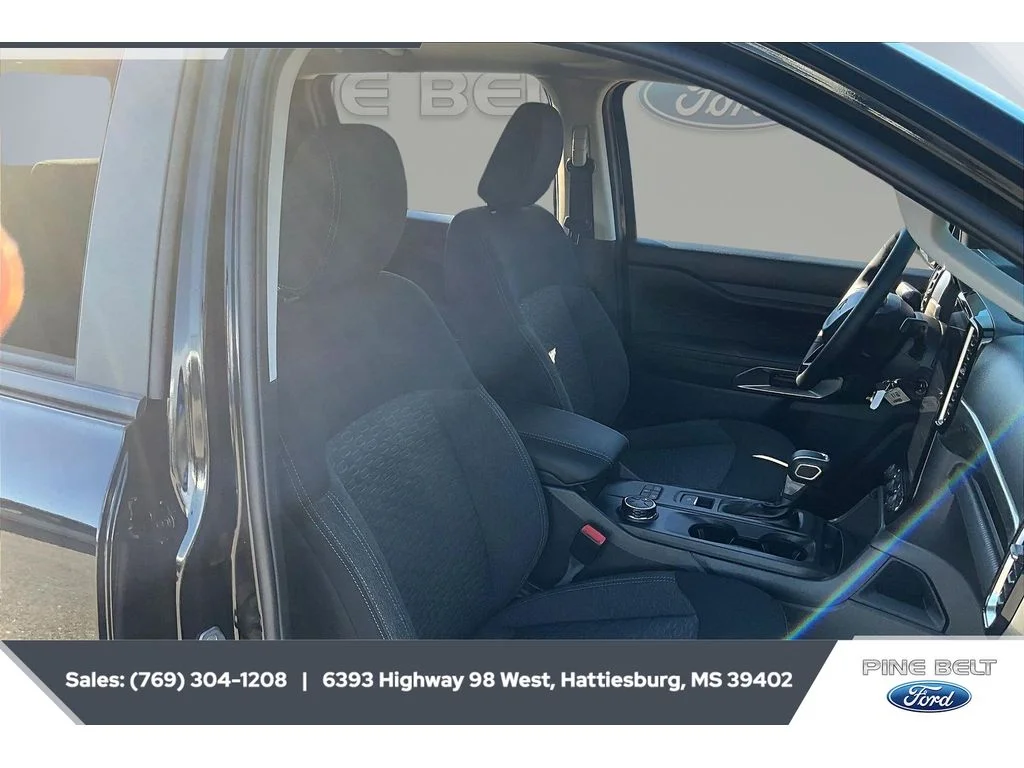 New 2025 Shadow Black Ford XLT image 6
