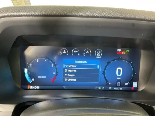Certified Used 2025  Ford Tremor image 18