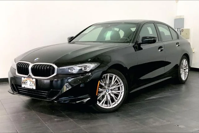 2023 BMW 3 Series 330i Sedan's photo