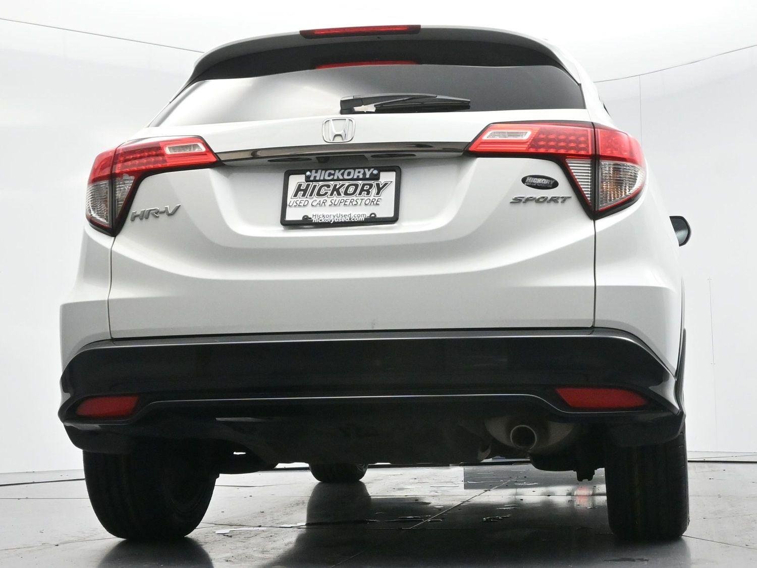 Used 2022 Platinum White Pearl Honda Sport image 46