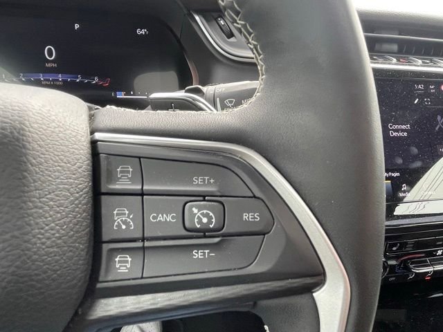Used 2024 White Jeep Altitude image 15