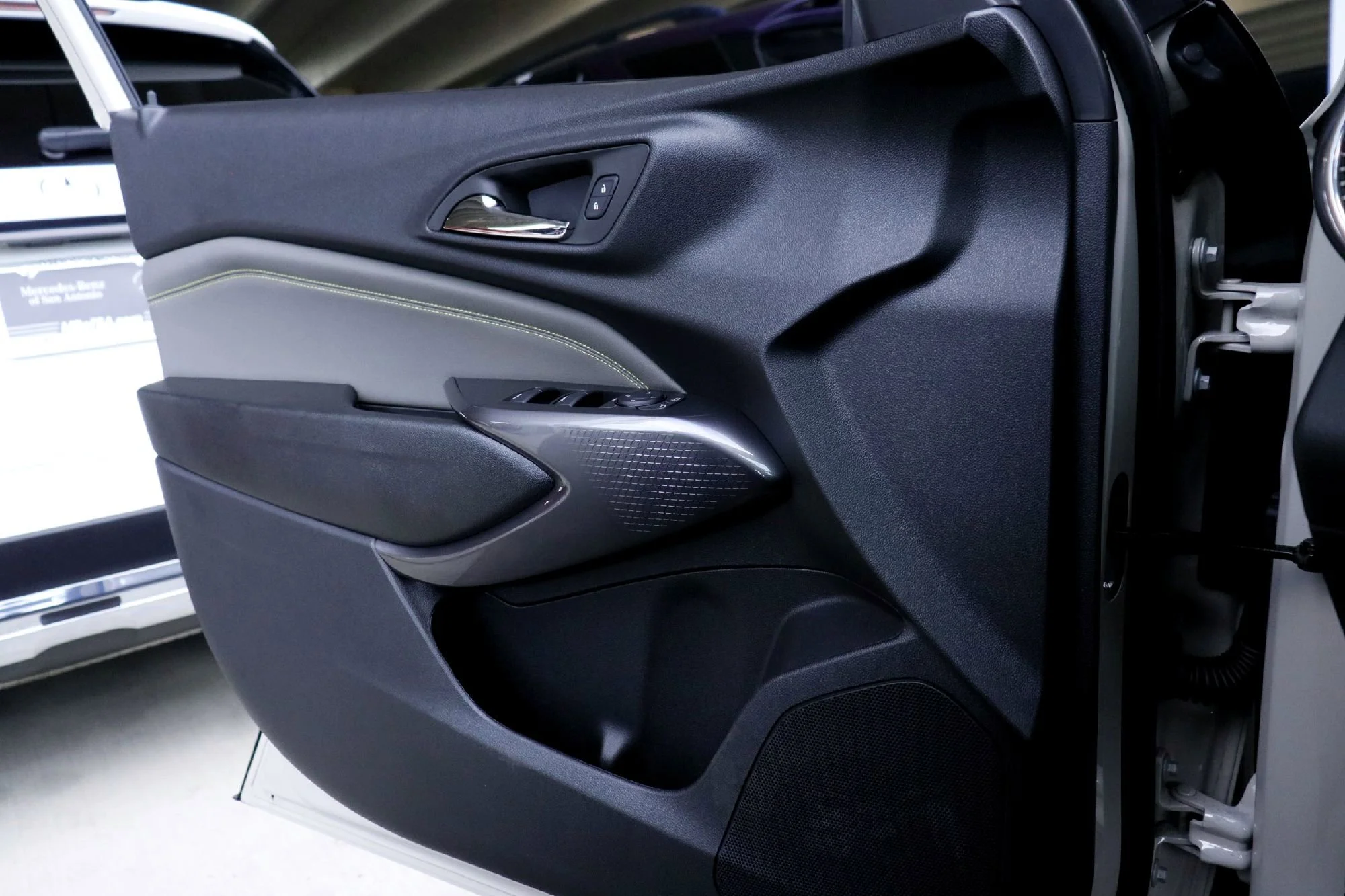 New 2026 White Chevrolet ACTIV image 11