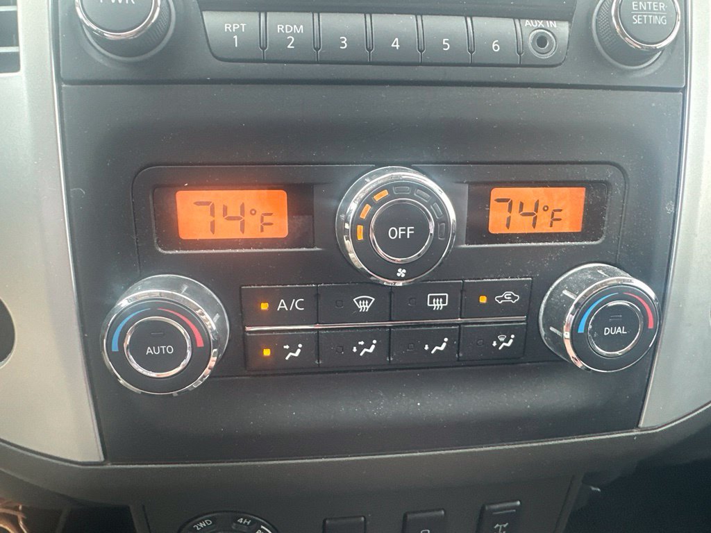 Used 2013 Blue Nissan PRO-4X image 17