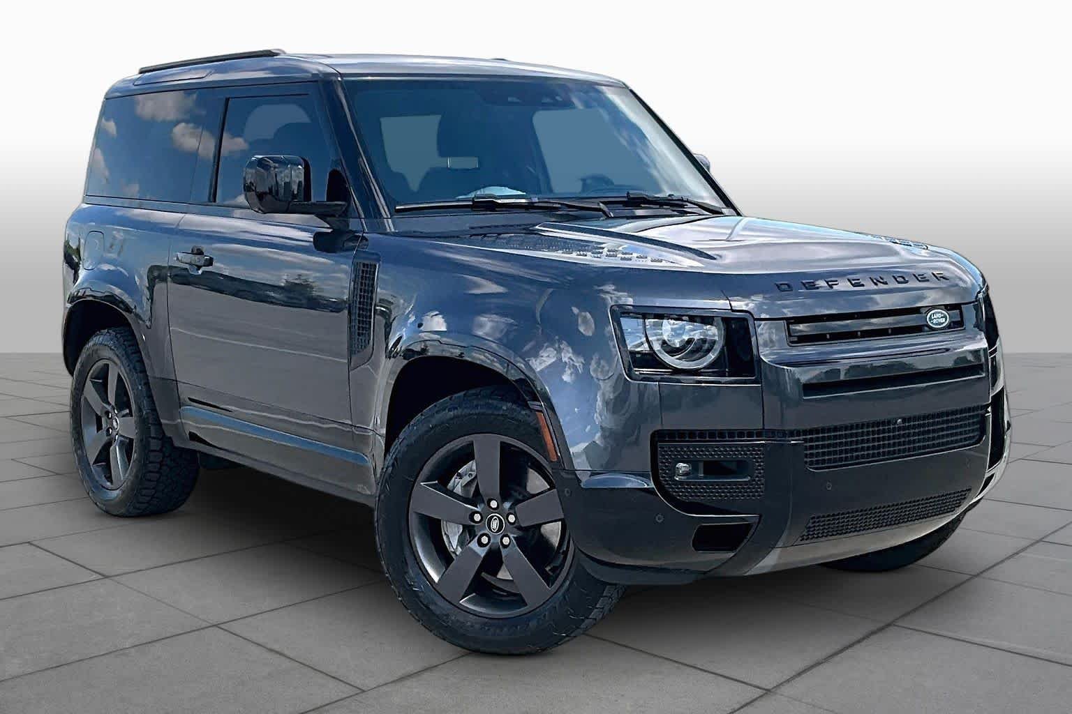 Used 2024 Carpathian Grey Premium Metallic Land Rover X-Dynamic SE image 2