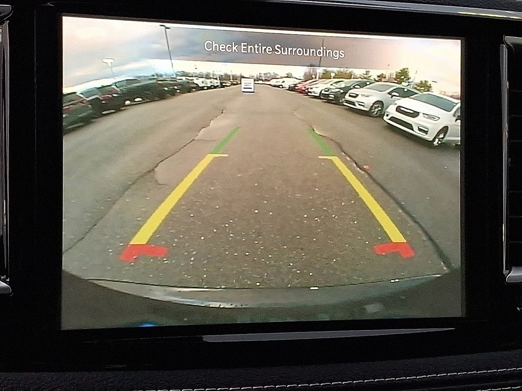 2026 Chrysler Pacifica Select - Photo 15