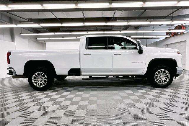 2025 Chevrolet Silverado 3500HD LTZ - Photo 15