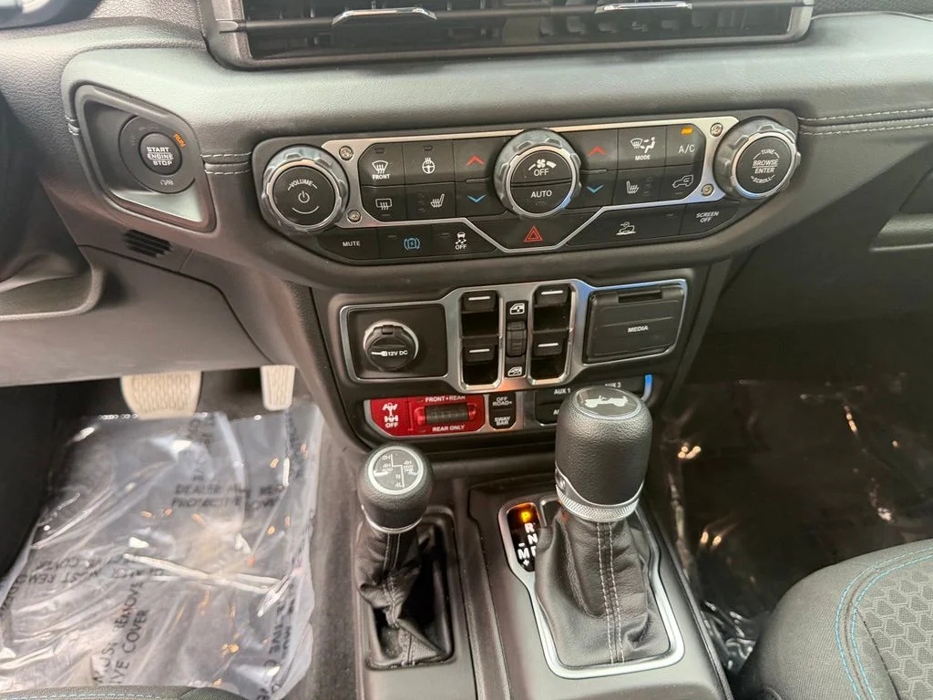 Used 2025 Red Jeep Rubicon 4xe image 24