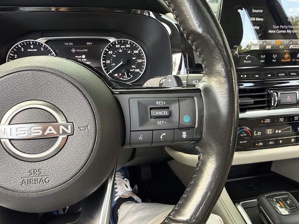 Used 2023 White Nissan SL image 42