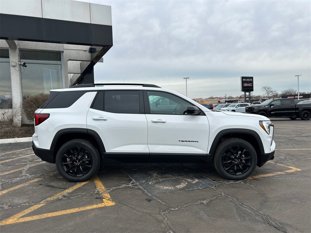 2026 GMC TERRAIN - Image 8