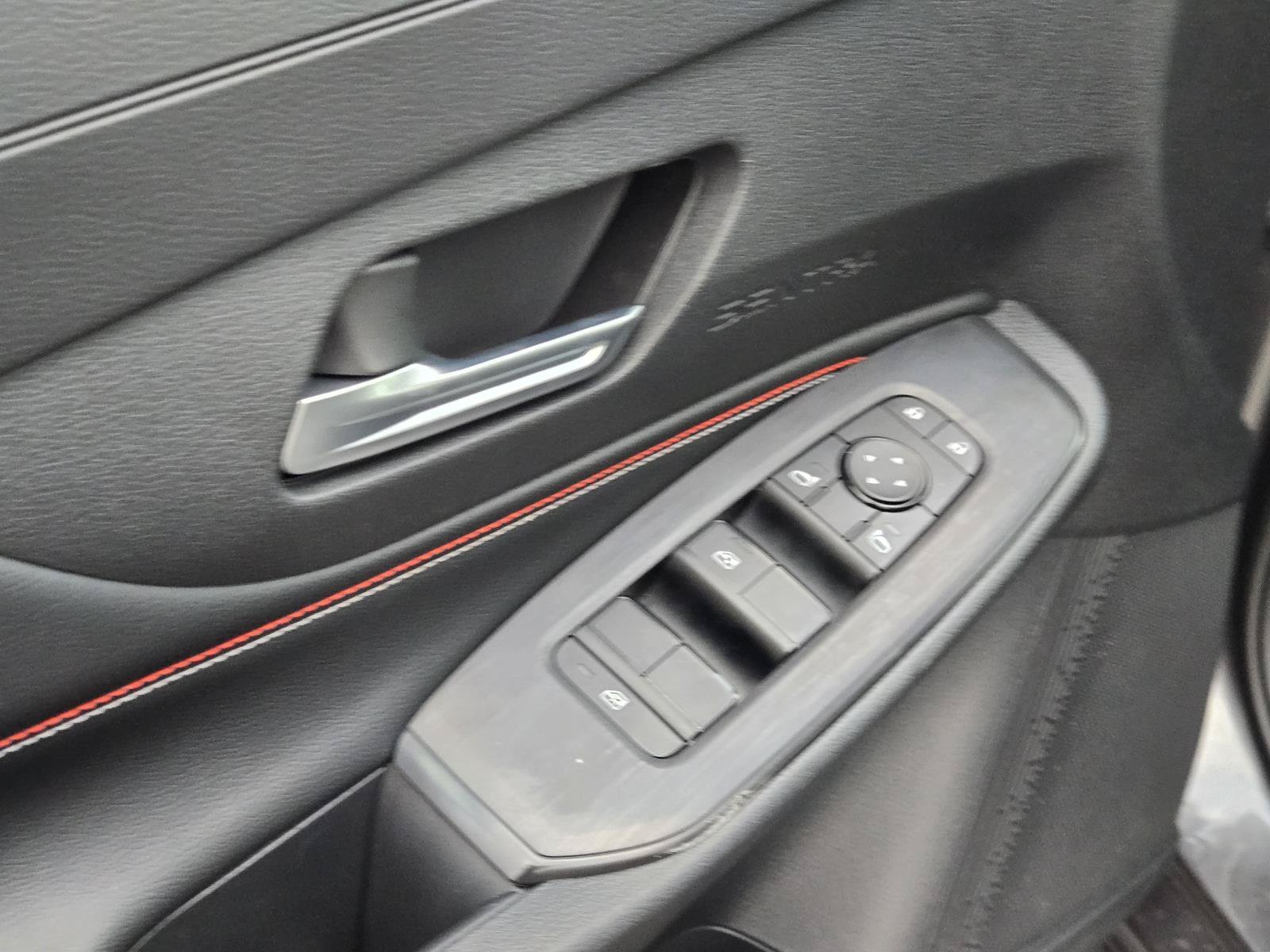 2026 Nissan Sentra SR - Photo 19