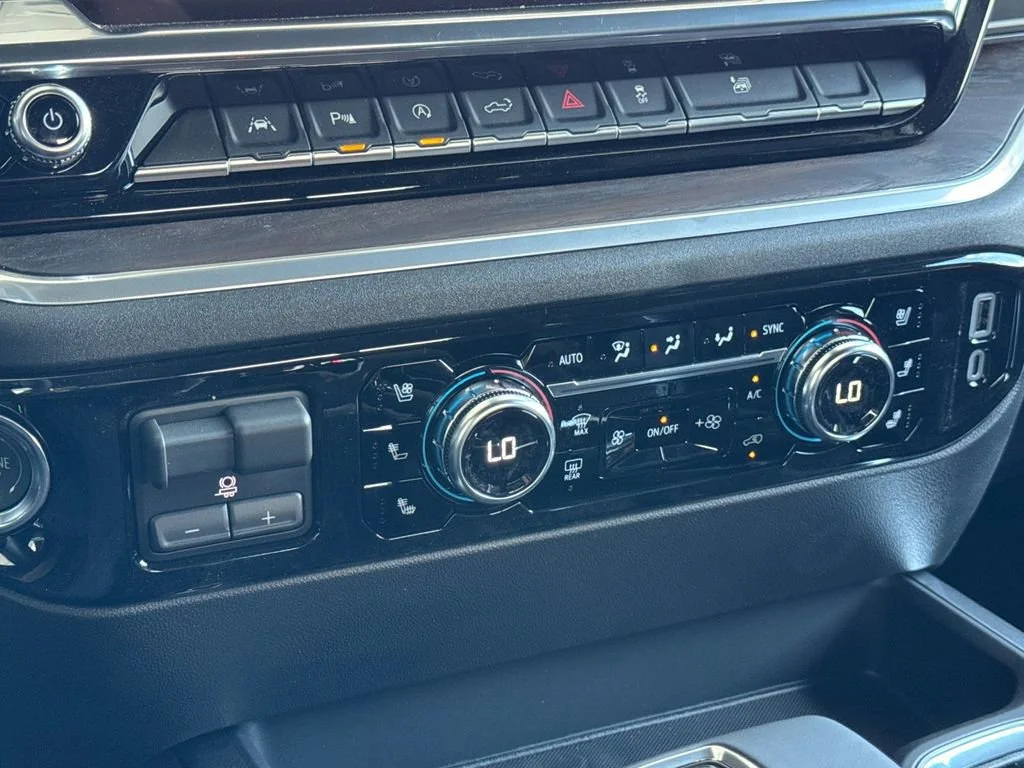 2026 GMC Sierra 1500 SLT - Photo 19