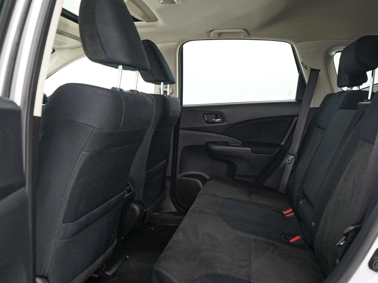 Used 2016  Honda AWD 5dr EX image 18