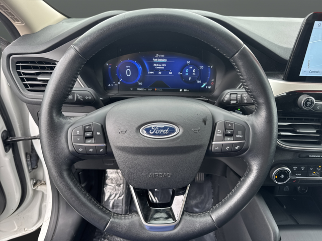 Used 2020 Star White Metallic Tri-Coat Ford SE Sport Hybrid image 18
