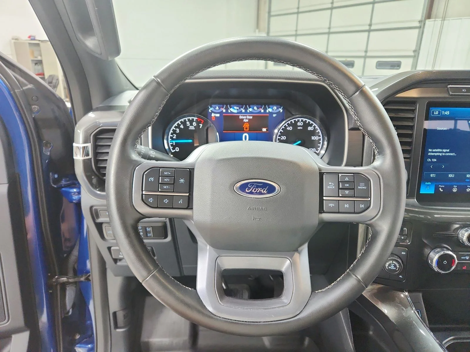 Used 2023 Blue Ford XLT image 22