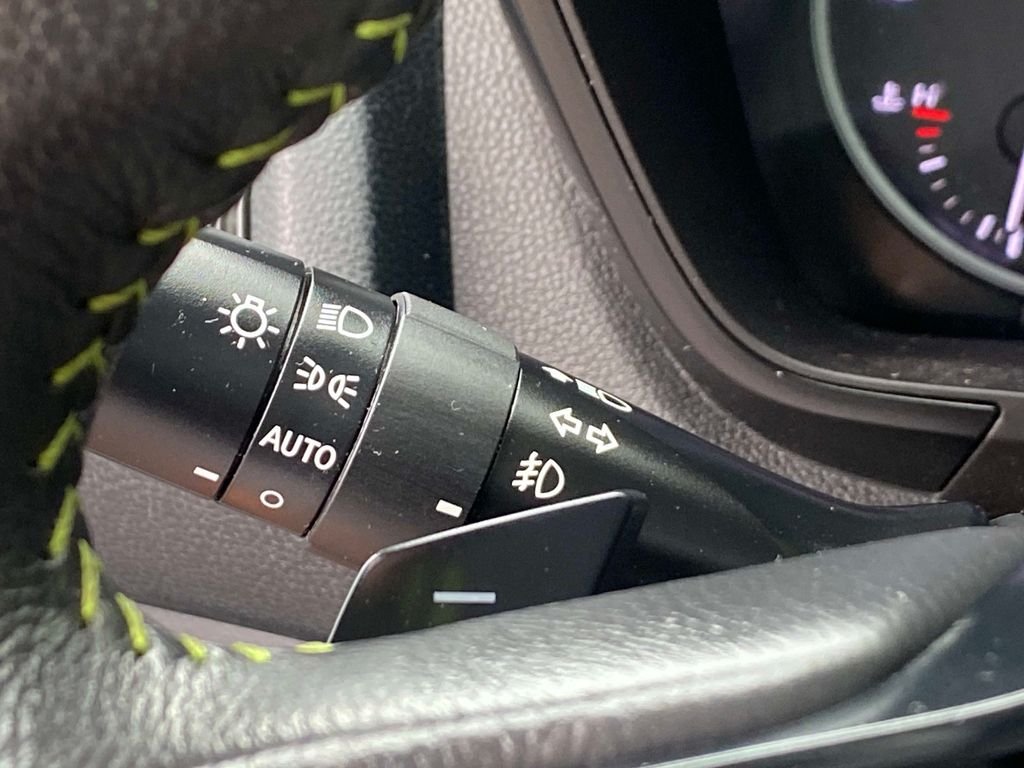 Used 2023 Black Subaru Onyx Edition image 21