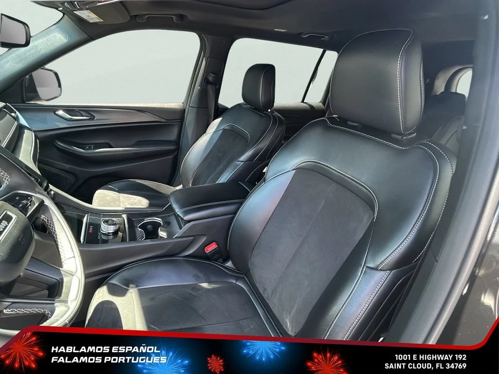 Used 2024 Black Jeep Altitude X 4x4 image 13