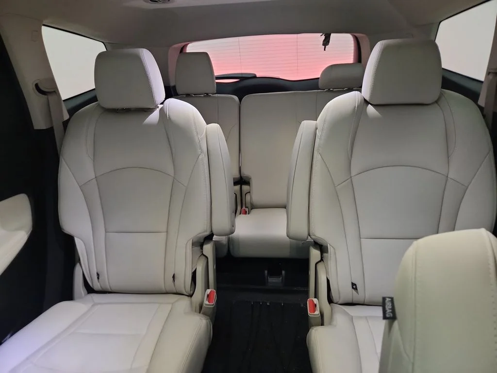 Used 2023 White Buick Essence image 28