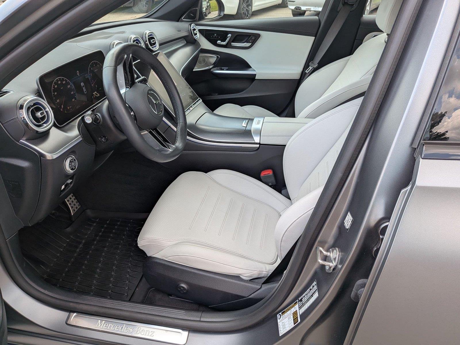 Used 2023 MANUFAKTUR Selenite Grey Magno Mercedes-Benz C 300 image 18