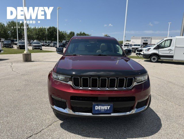 Certified Used 2021 Velvet Red Pearlcoat Jeep Limited image 2