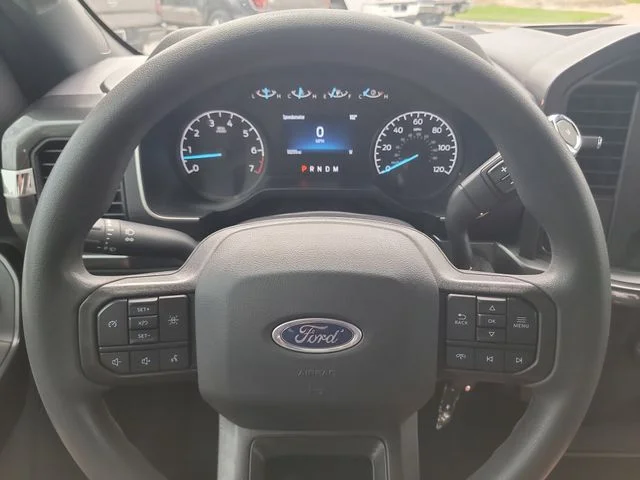 Used 2022 Black Ford XL image 28