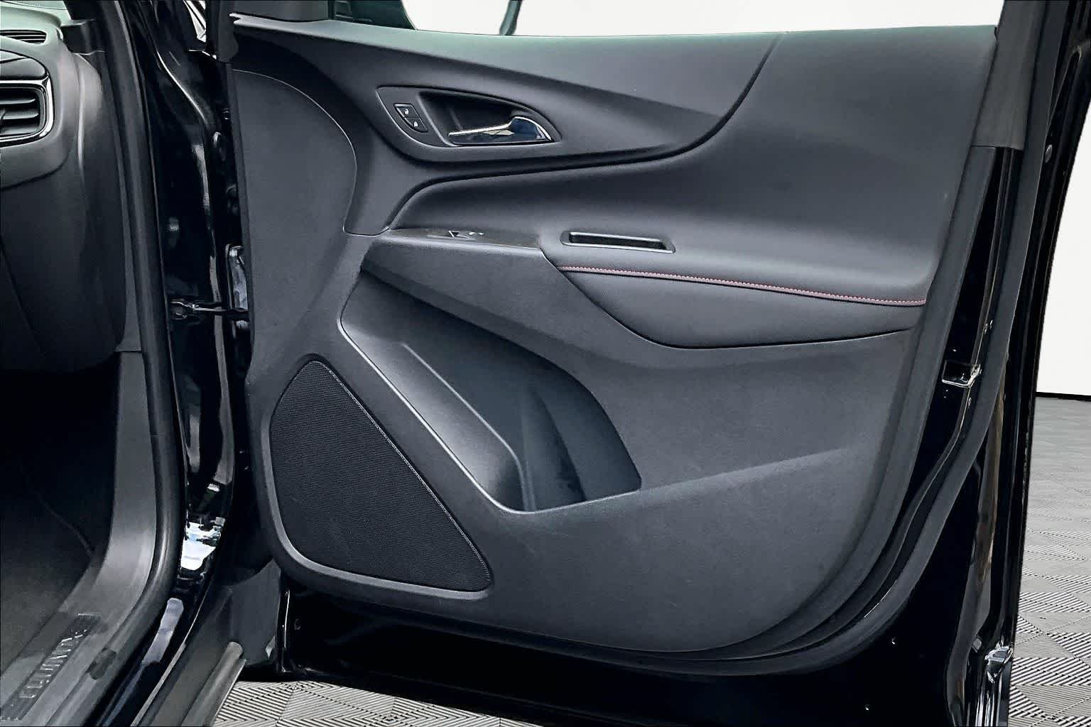 Used 2023 Mosaic Black Metallic Chevrolet RS image 23