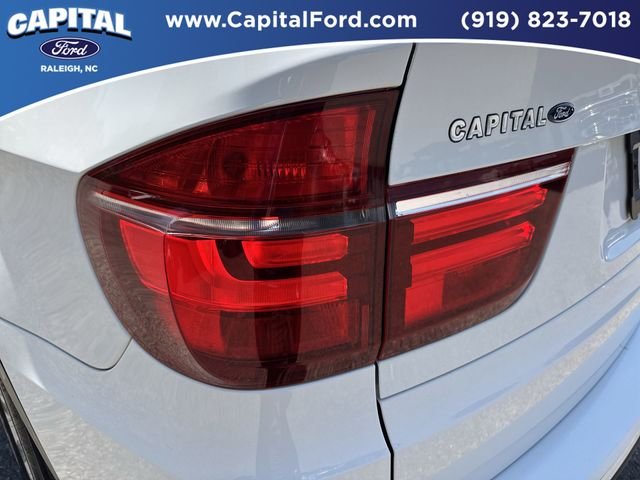 Used 2013 White BMW xDrive35i image 15