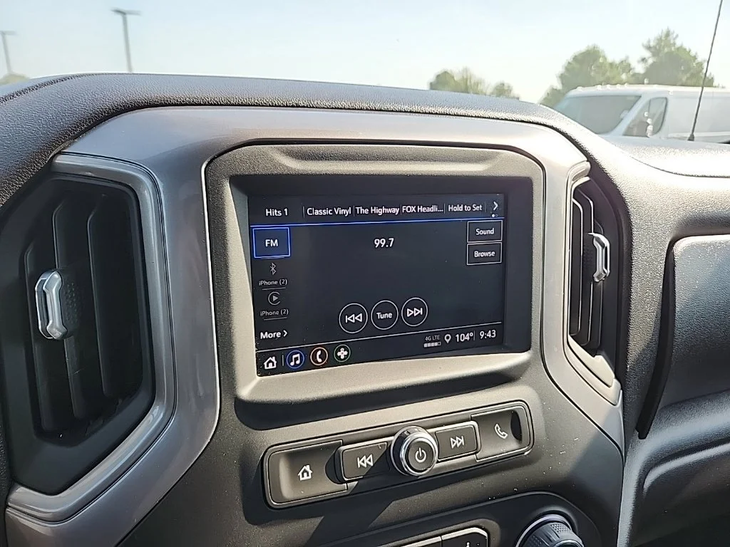 Used 2023 Gray Chevrolet Custom image 23