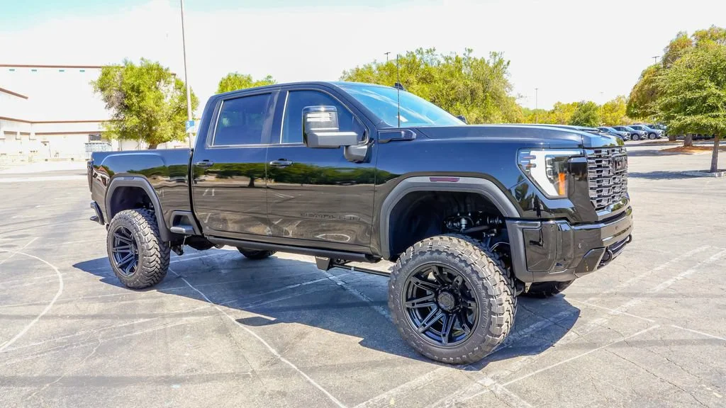 2026 GMC Sierra 2500HD Denali - Photo 6