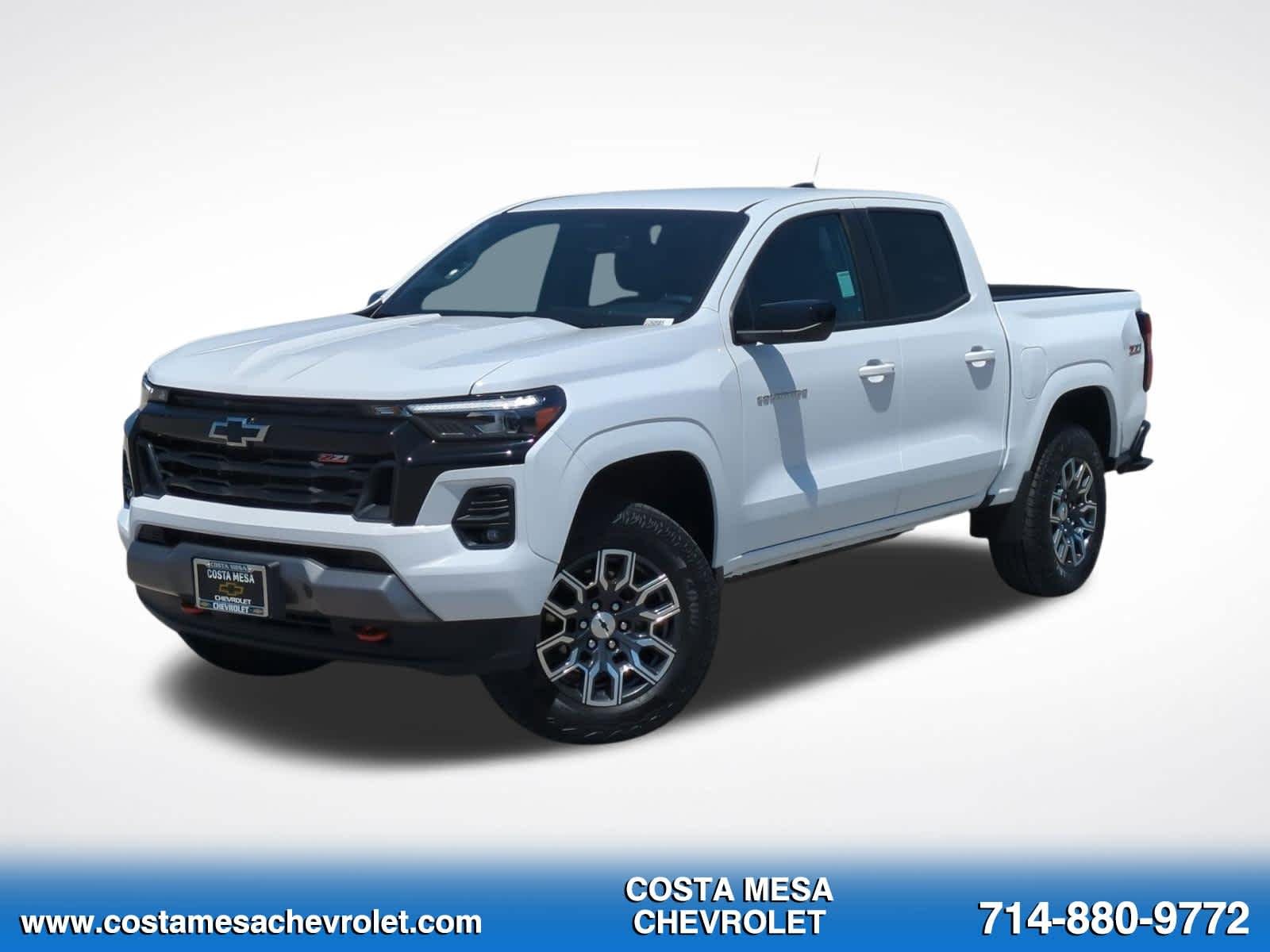 Used 2026 Summit White Chevrolet Z71 image 1