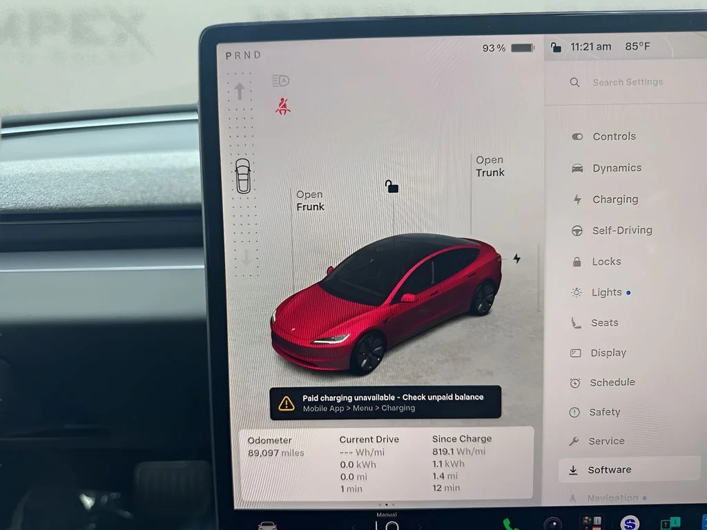 Used 2024  Tesla Long Range image 26