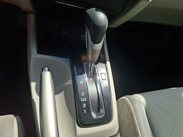 Used 2013 Gray Honda LX image 20