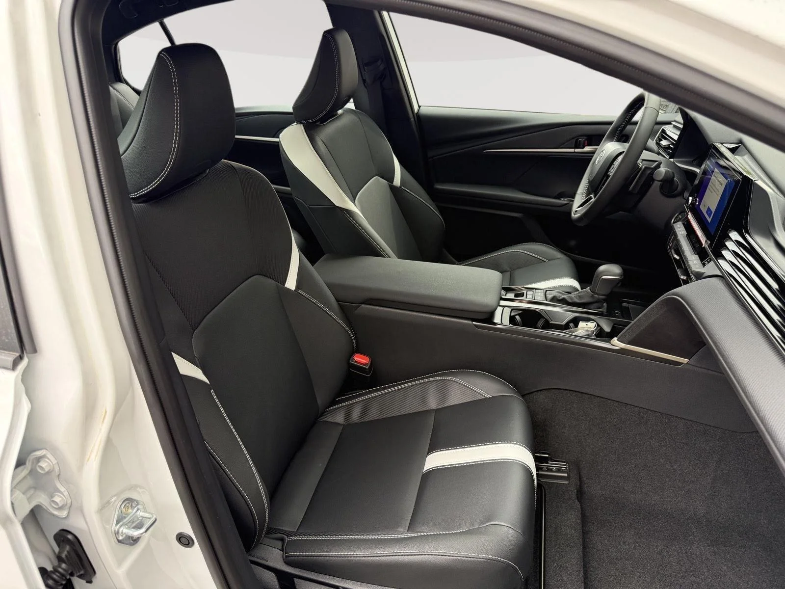 Certified Used 2026 Ice Cap Toyota SE image 25