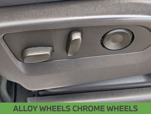 Used 2025 Gray Chevrolet LT image 18
