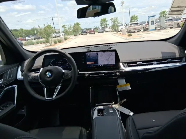 2026 BMW X1 XDrive28i - Photo 10
