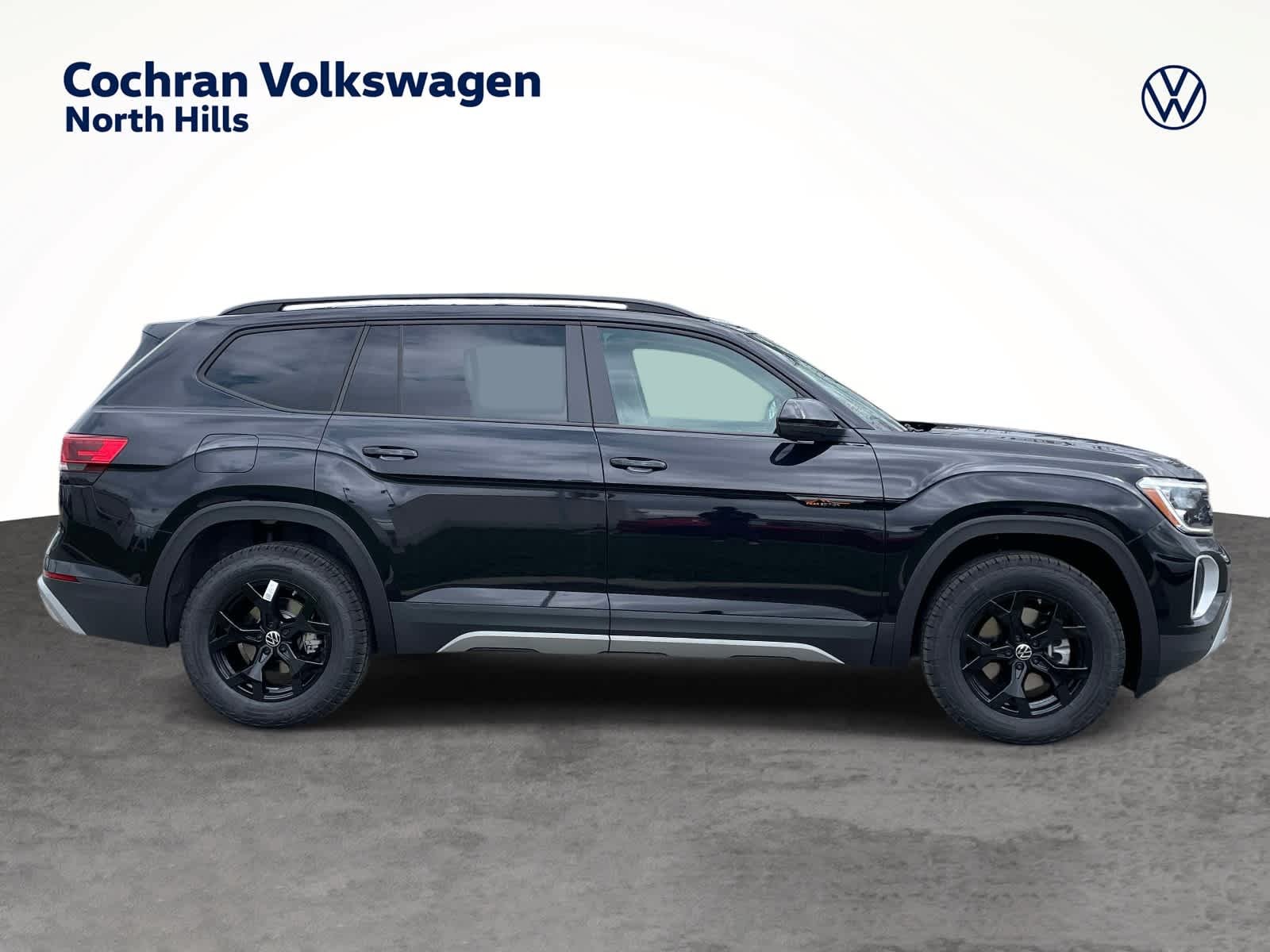 New 2026 Deep Black Pearl Volkswagen 2.0T Peak Edition image 2