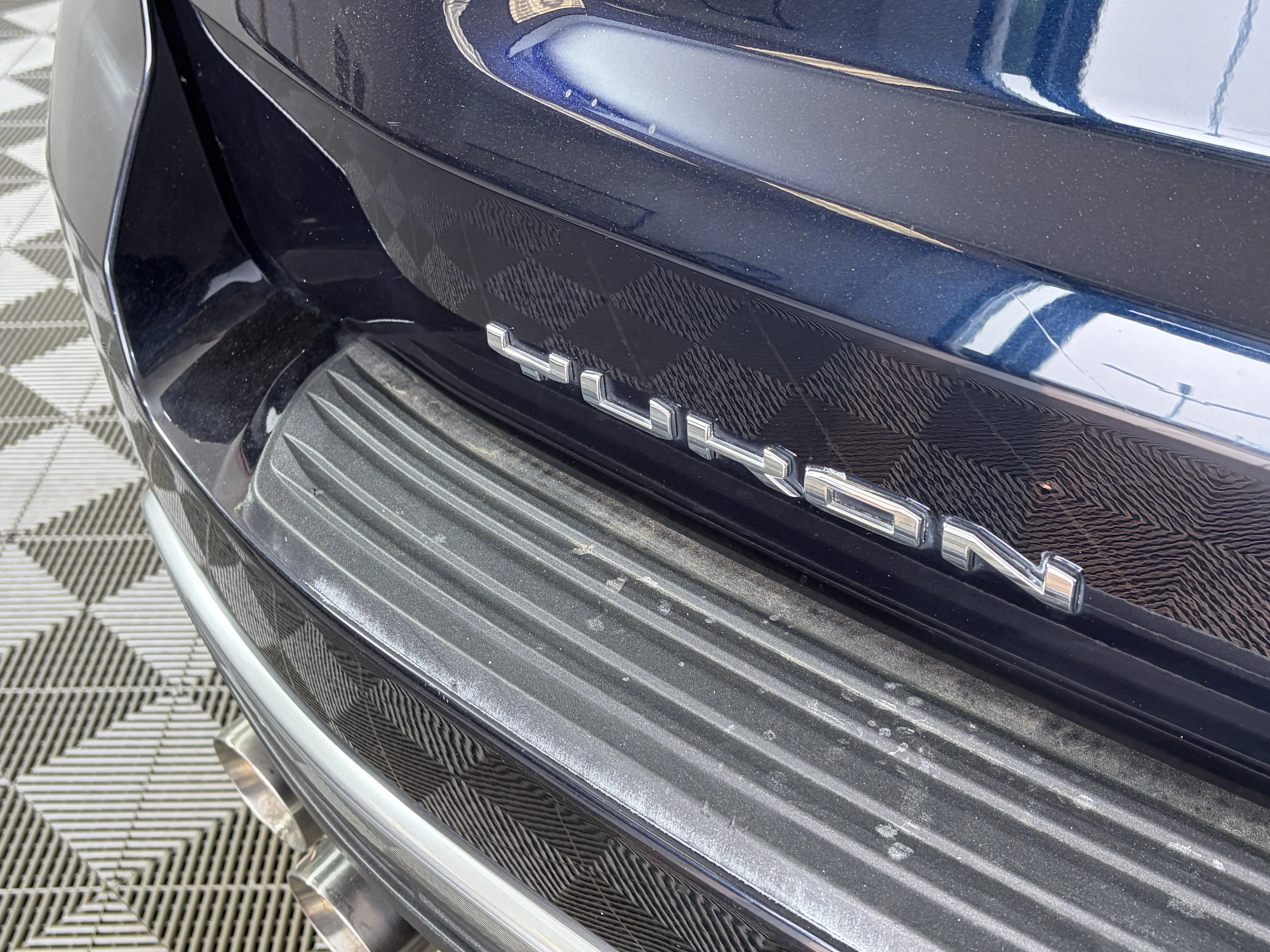 Used 2023 Midnight Blue Metallic GMC Denali image 16