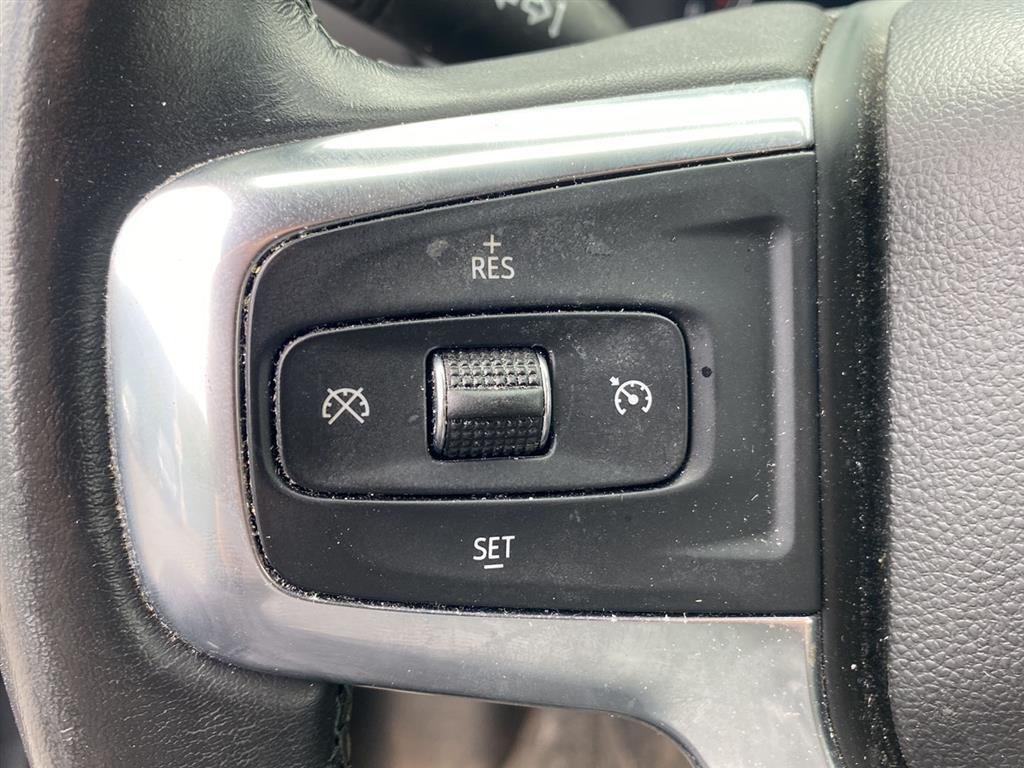 Used 2019 Black Chevrolet LT image 13