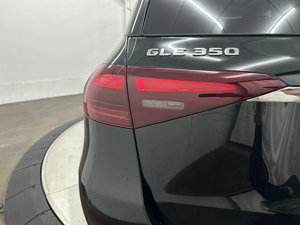 New 2026 Black Mercedes-Benz GLE 350 image 11
