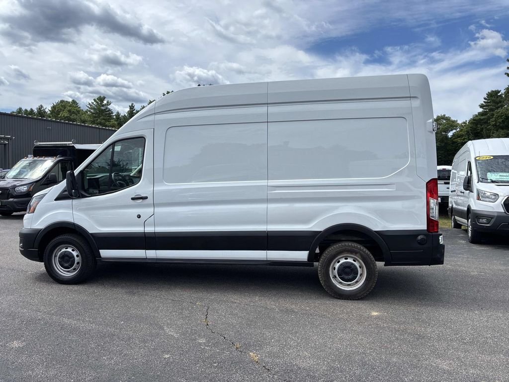 Used 2024 White Ford Base image 4