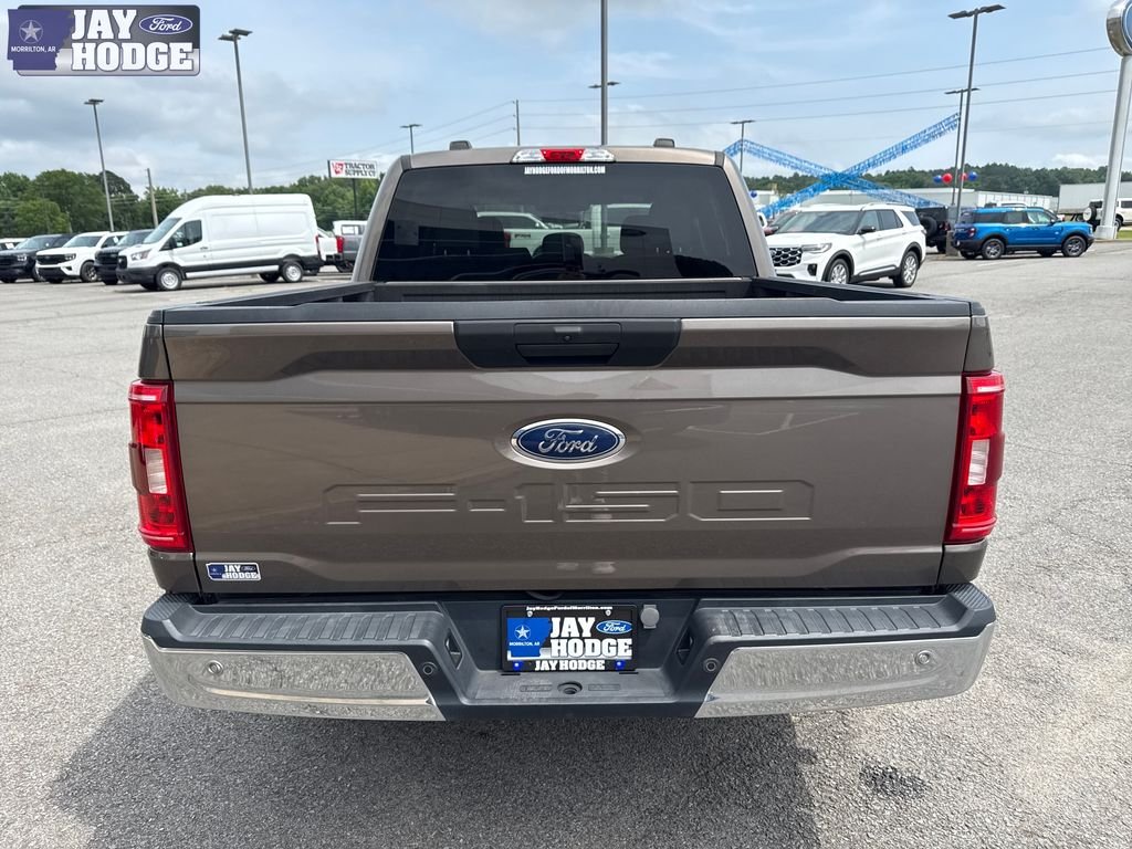 Used 2023 Gray Ford XLT image 6
