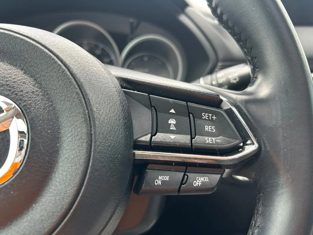 Used 2021 Black Mazda Touring image 17