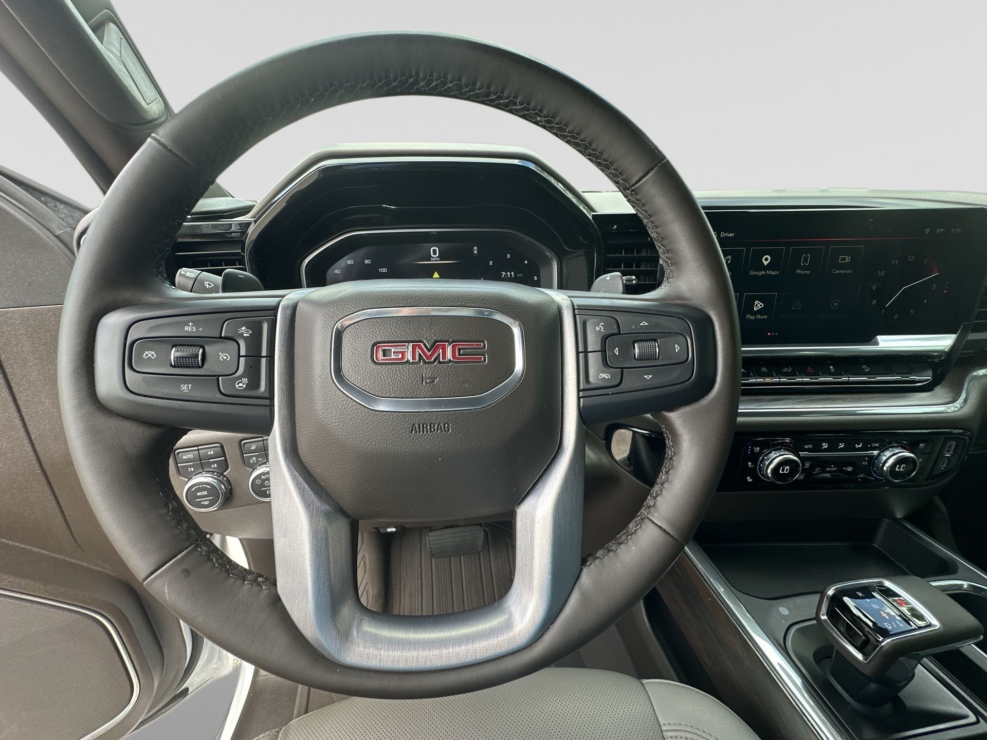 2023 GMC Sierra 1500 SLT - Photo 11