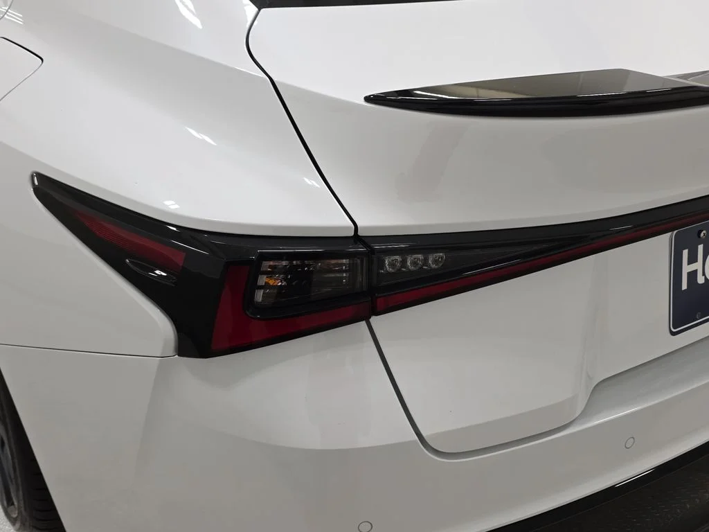 Used 2025 Ultra White Lexus 350 F SPORT image 31