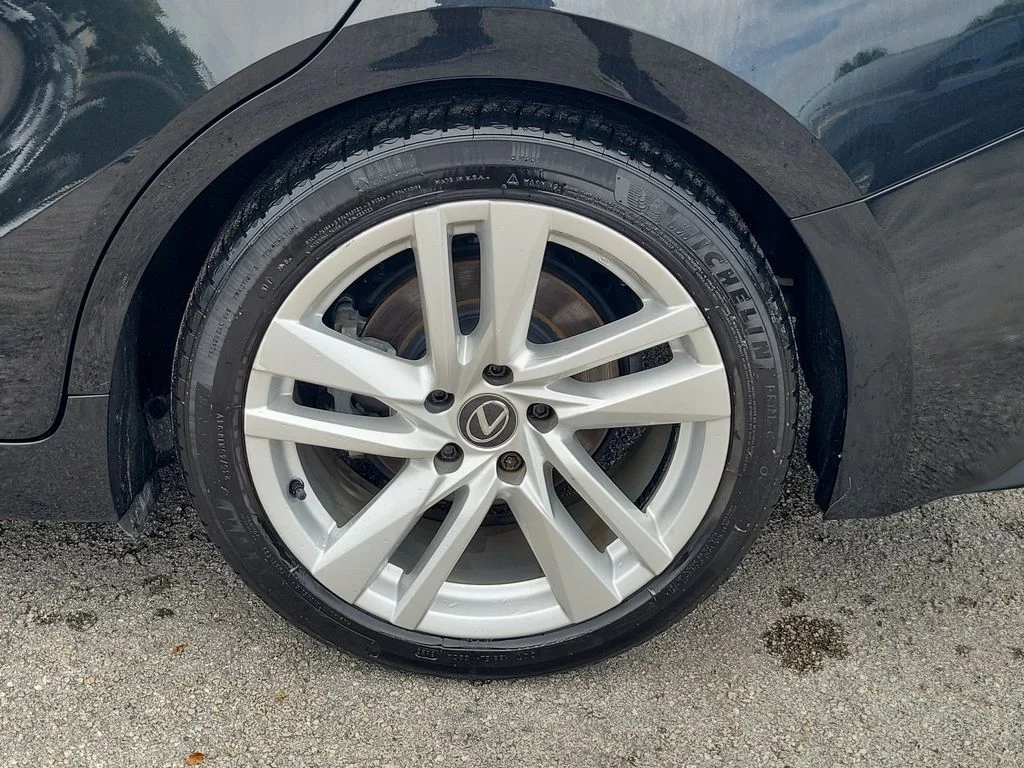 Used 2024 Black Lexus 300 image 11