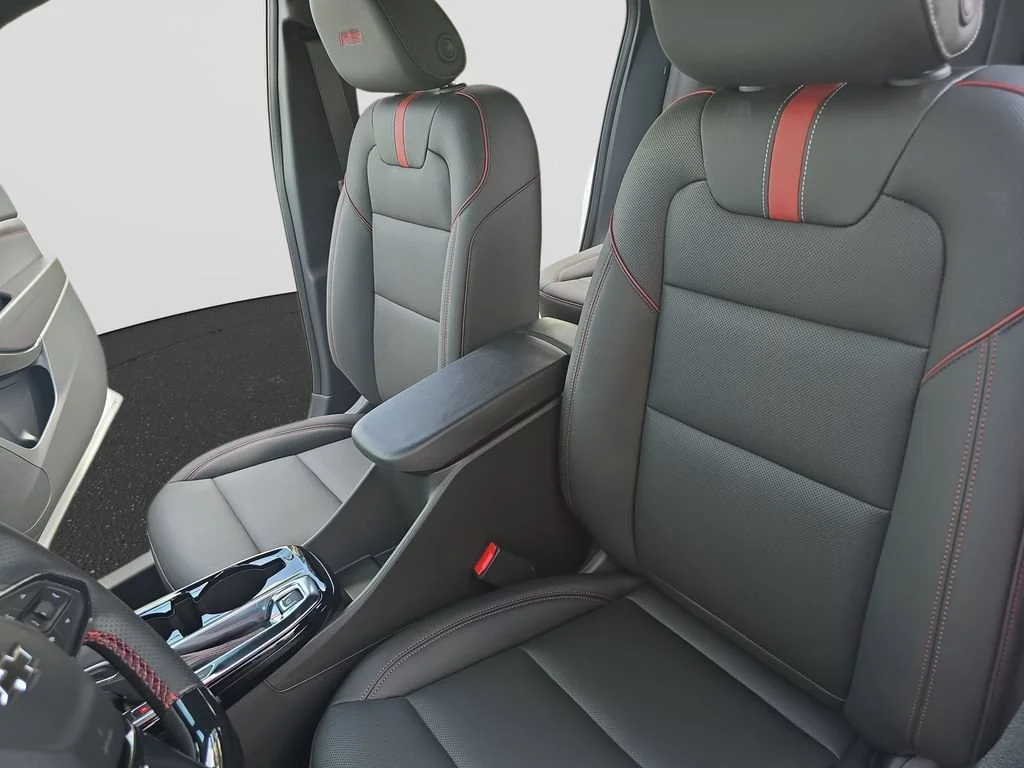 2026 Chevrolet Trax RS - Photo 14