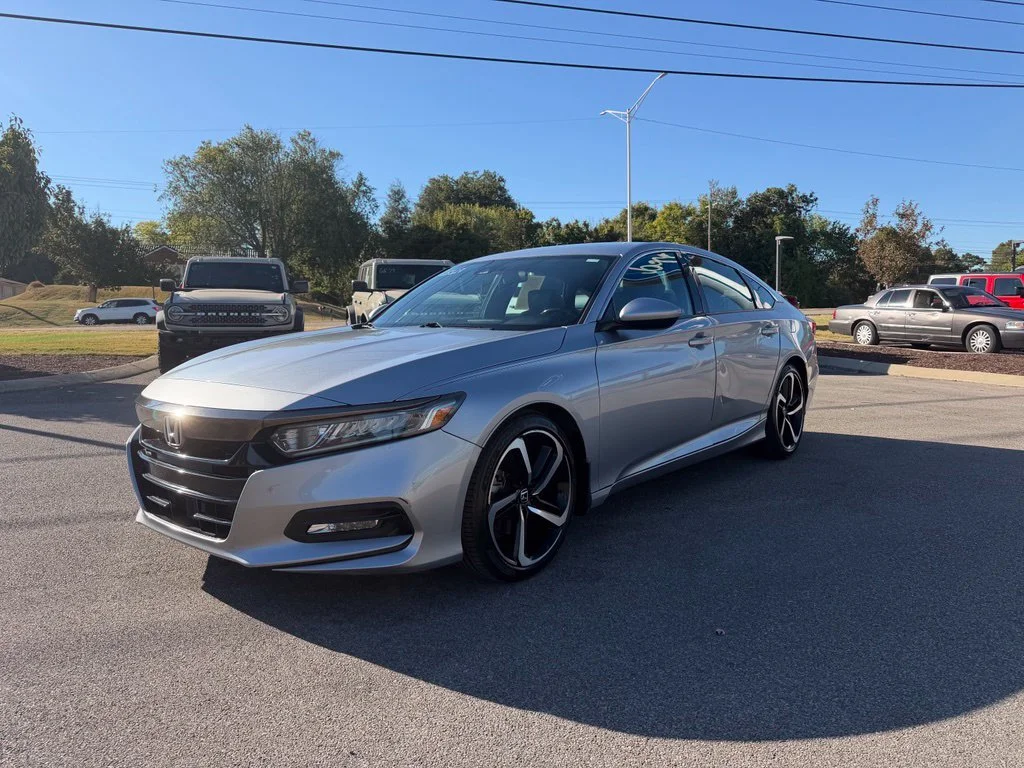 Used 2020 Gray Honda Sport image 3