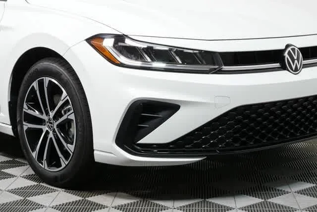 New 2026 Pure White Volkswagen Sport image 33
