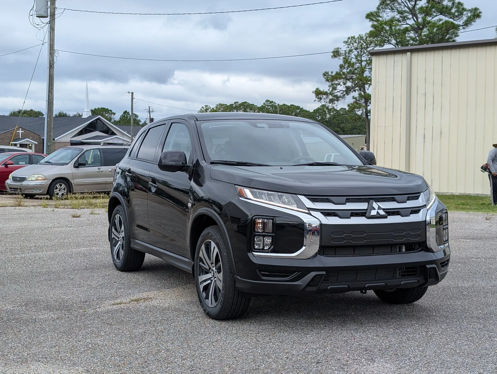New 2027 Black Mitsubishi 2.0 ES image 9