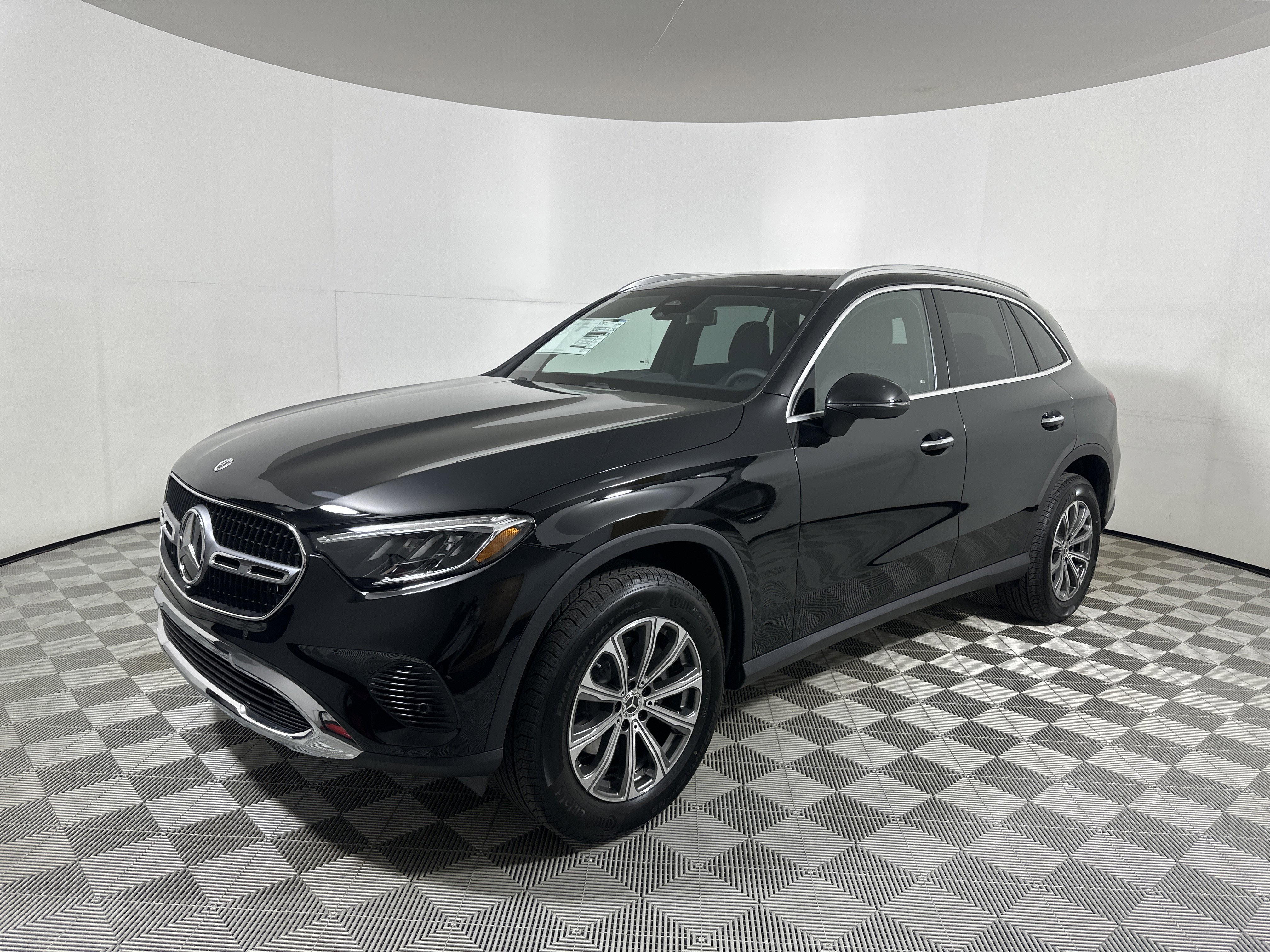 Certified Used 2026 Black Mercedes-Benz GLC 300 image 3
